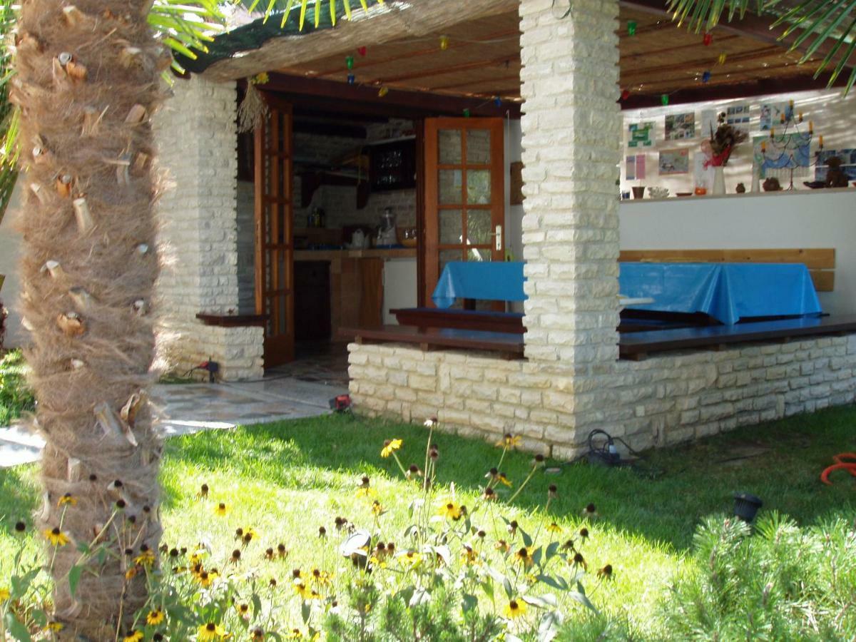 Apartmani Auer Pjescana Uvala Exterior photo